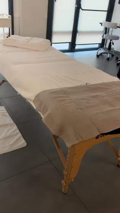 Massage Lomi Lomi – Levasion venue dHawai Offrez vous 1 1540329684772489 - Accueil - Quimper Brest Massage Lomi Lomi – Levasion venue dHawai Offrez vous 1 1540329684772489 - Accueil - Quimper Brest